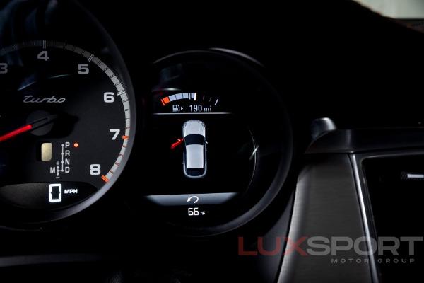 Used 2017 Porsche Macan Turbo w/Performance Package | Woodbury, NY