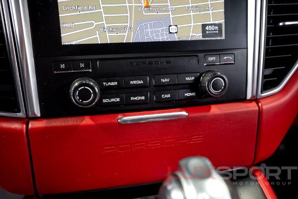 Used 2017 Porsche Macan Turbo w/Performance Package | Woodbury, NY