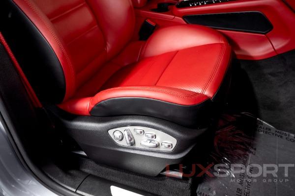 Used 2017 Porsche Macan Turbo w/Performance Package | Woodbury, NY