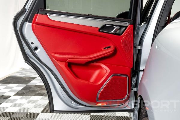 Used 2017 Porsche Macan Turbo w/Performance Package | Woodbury, NY