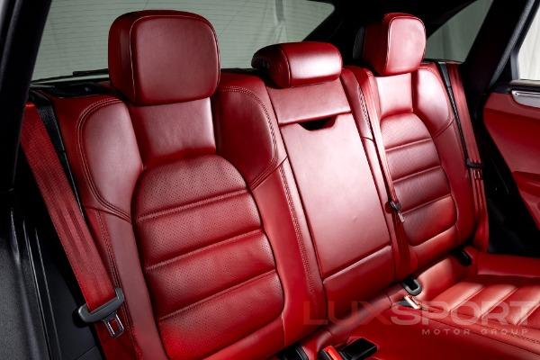 Used 2017 Porsche Macan Turbo w/Performance Package | Woodbury, NY