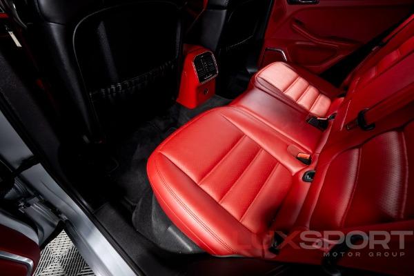 Used 2017 Porsche Macan Turbo w/Performance Package | Woodbury, NY