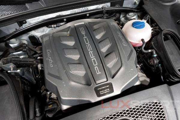 Used 2017 Porsche Macan Turbo w/Performance Package | Woodbury, NY