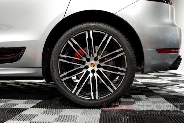 Used 2017 Porsche Macan Turbo w/Performance Package | Woodbury, NY