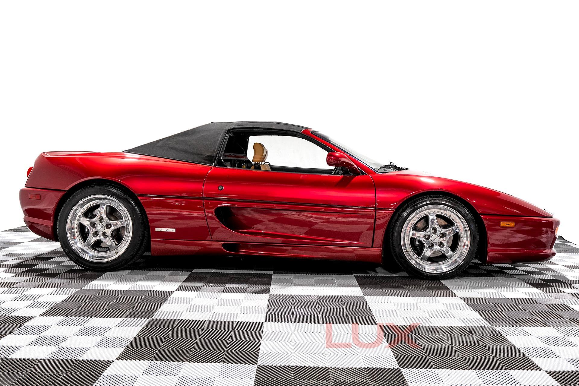 Used 1995 Ferrari F355 Spider  | Woodbury, NY