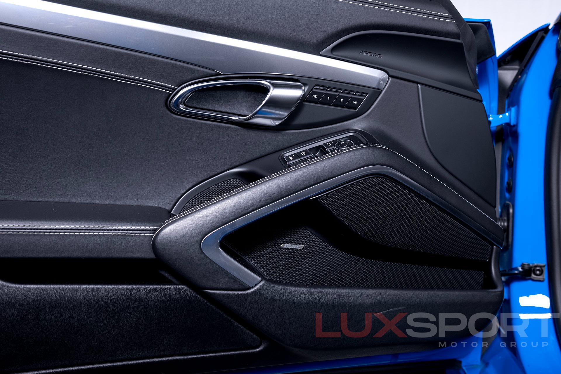 Used 2017 Porsche 911 Carrera 4S | Woodbury, NY