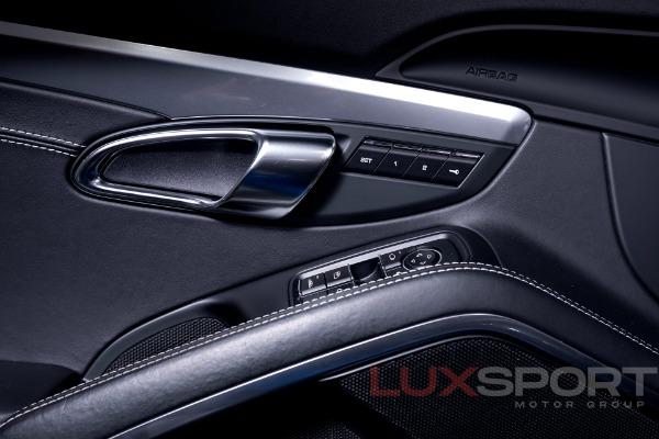 Used 2017 Porsche 911 Carrera 4S | Woodbury, NY