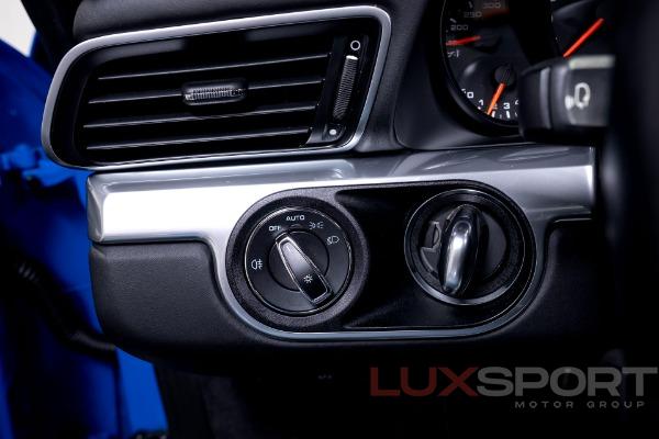 Used 2017 Porsche 911 Carrera 4S | Woodbury, NY