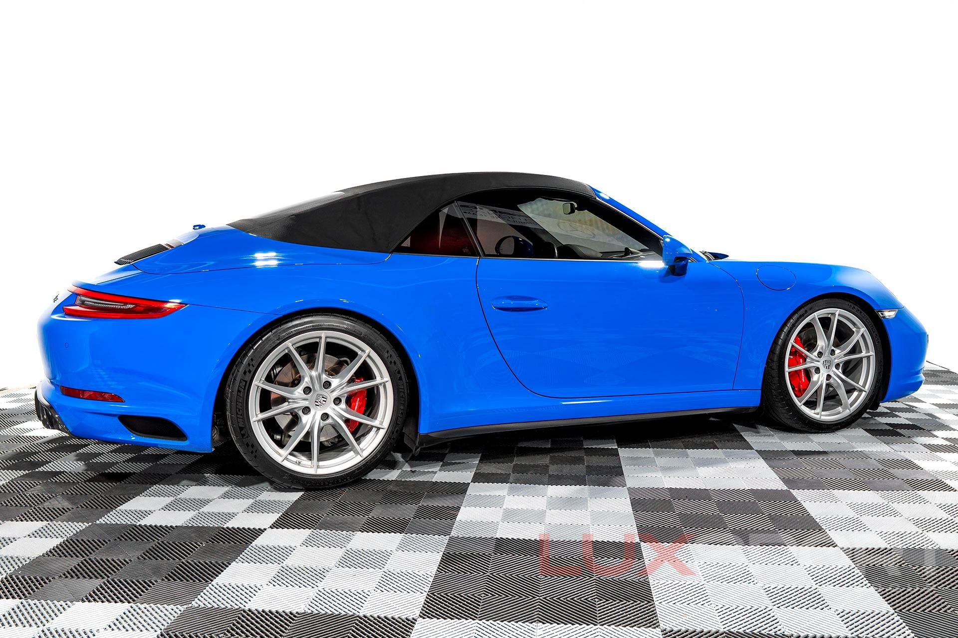 Used 2017 Porsche 911 Carrera 4S | Woodbury, NY
