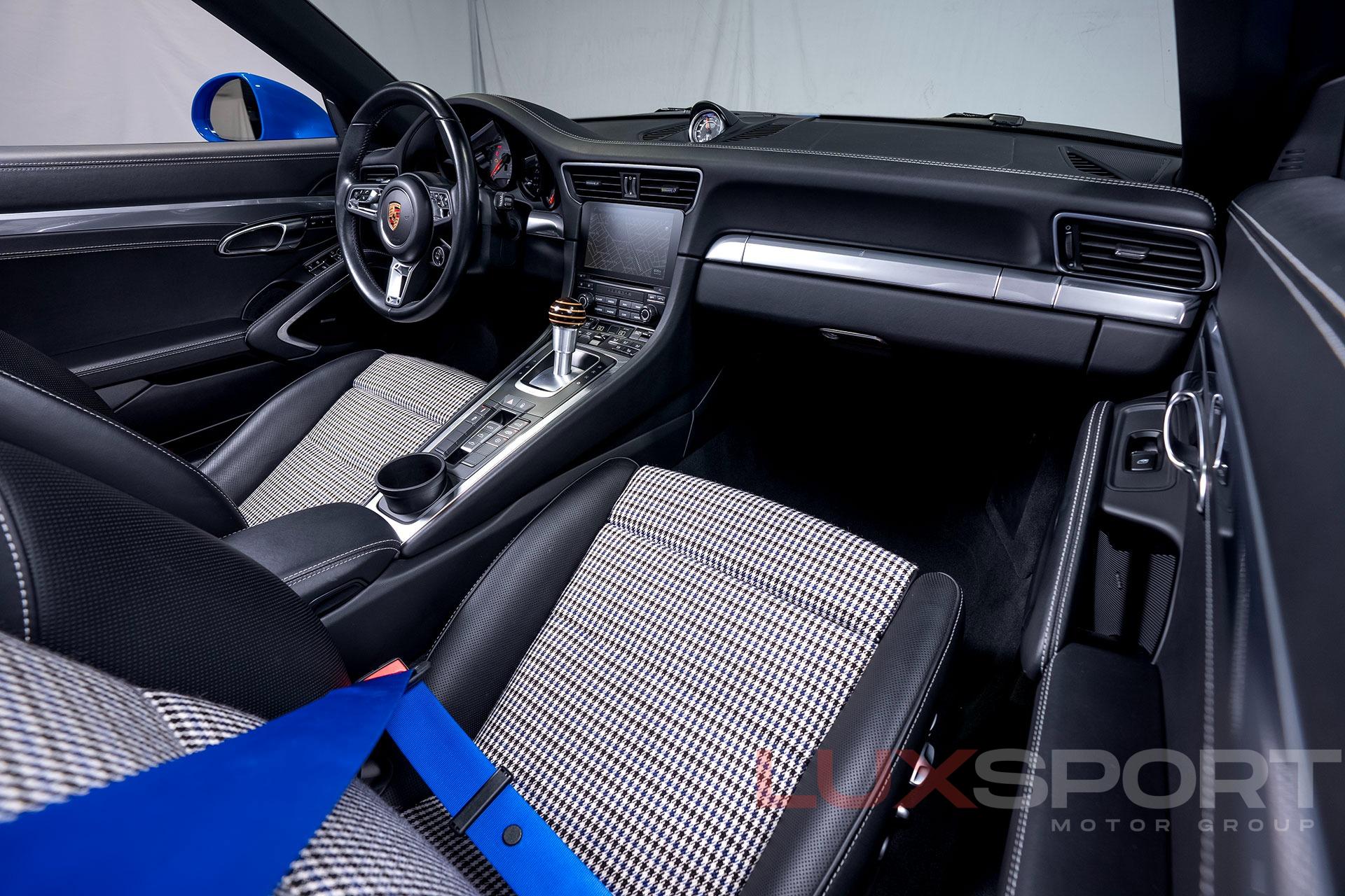 Used 2017 Porsche 911 Carrera 4S | Woodbury, NY