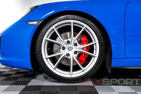 Used 2017 Porsche 911 Carrera 4S | Woodbury, NY