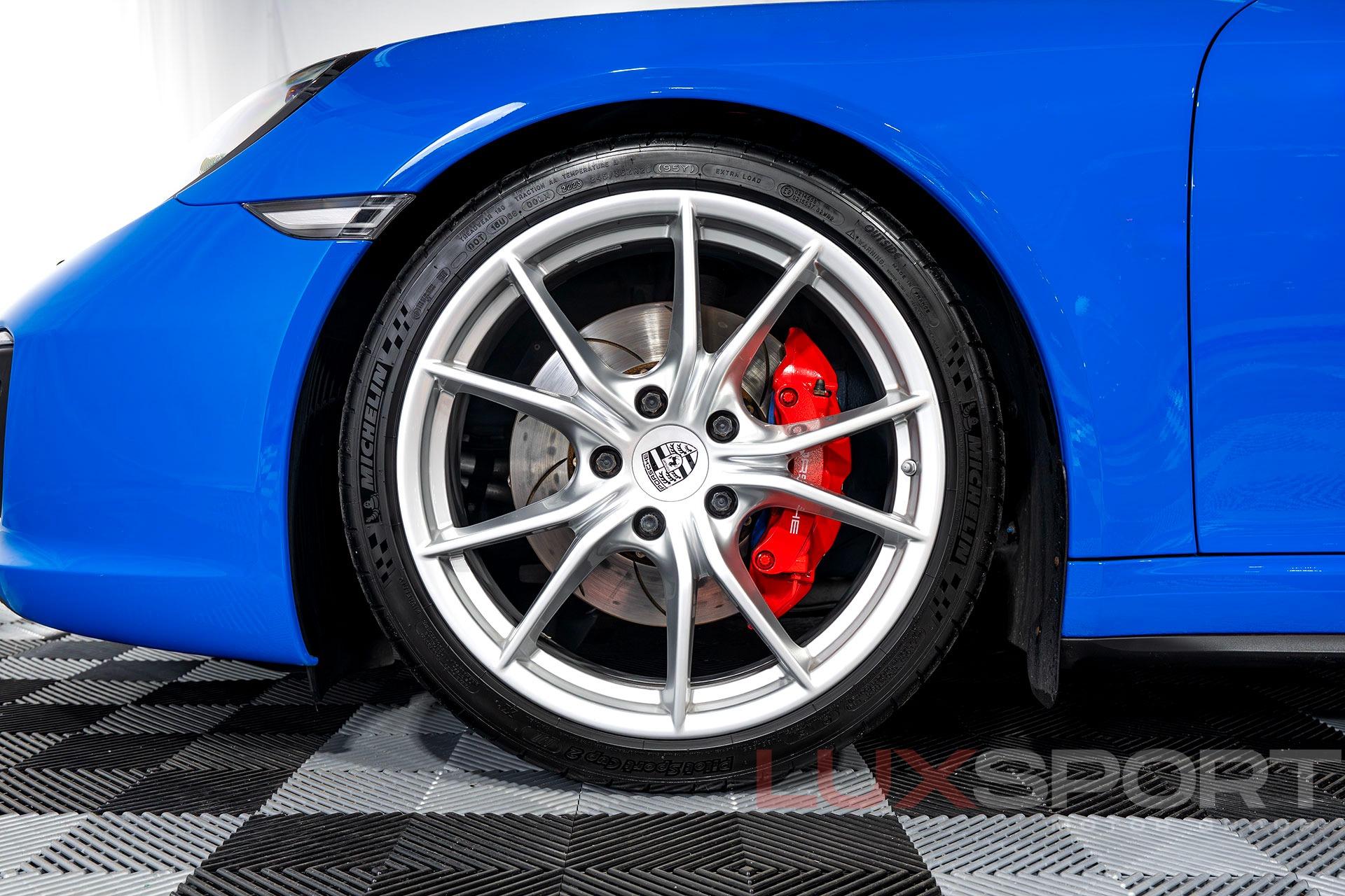 Used 2017 Porsche 911 Carrera 4S | Woodbury, NY