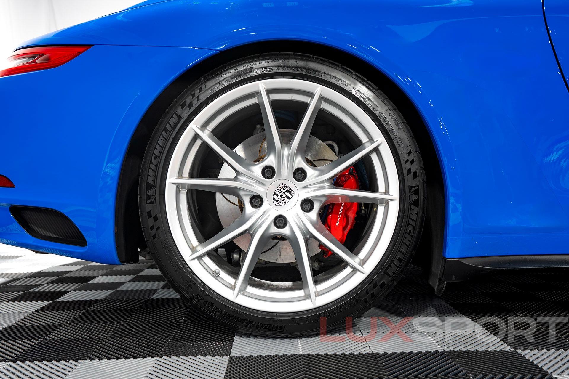 Used 2017 Porsche 911 Carrera 4S | Woodbury, NY