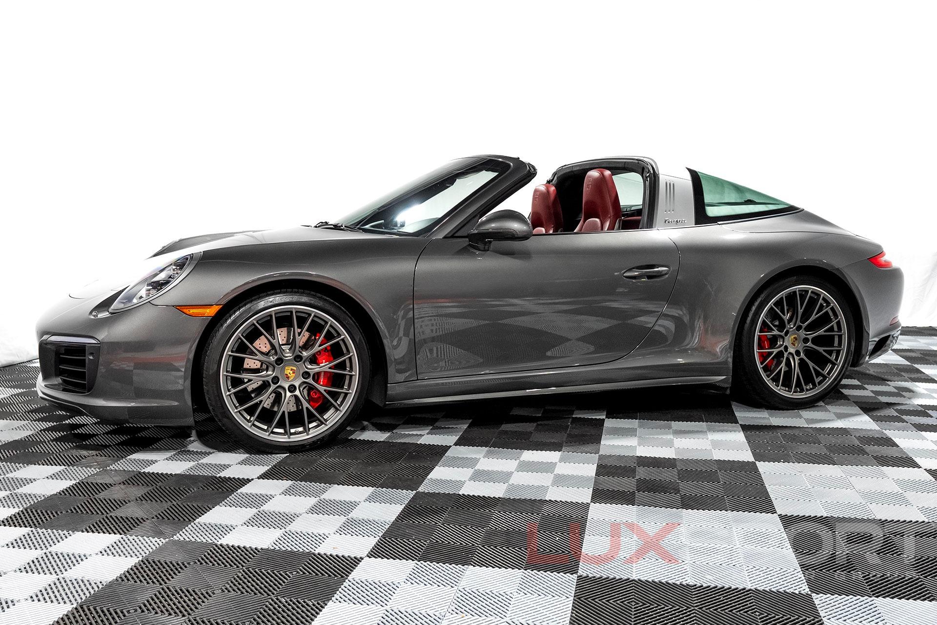 2017 Porsche 911 Targa 4S's photo