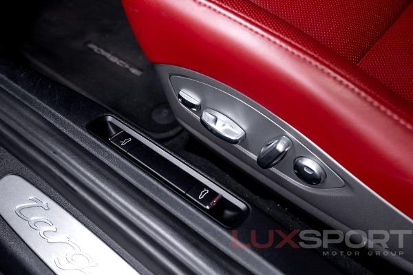 Used 2017 Porsche 911 Targa 4S | Woodbury, NY