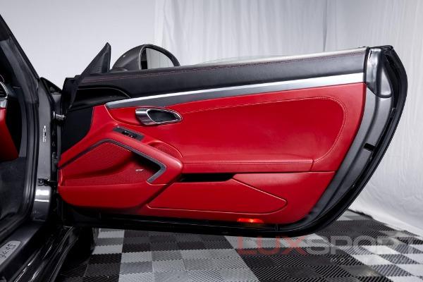 Used 2017 Porsche 911 Targa 4S | Woodbury, NY