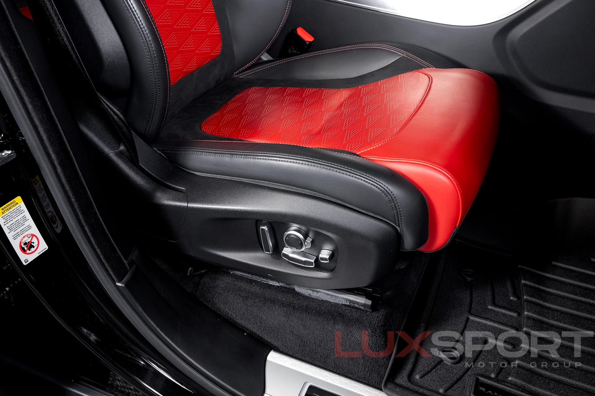 Used 2022 Land Rover Range Rover Sport SVR Carbon Edition | Woodbury, NY