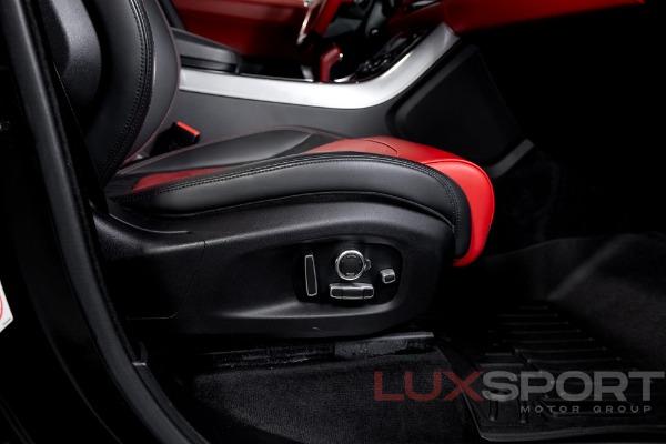 Used 2022 Land Rover Range Rover Sport SVR Carbon Edition | Woodbury, NY