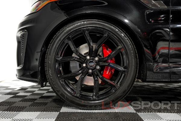 Used 2022 Land Rover Range Rover Sport SVR Carbon Edition | Woodbury, NY