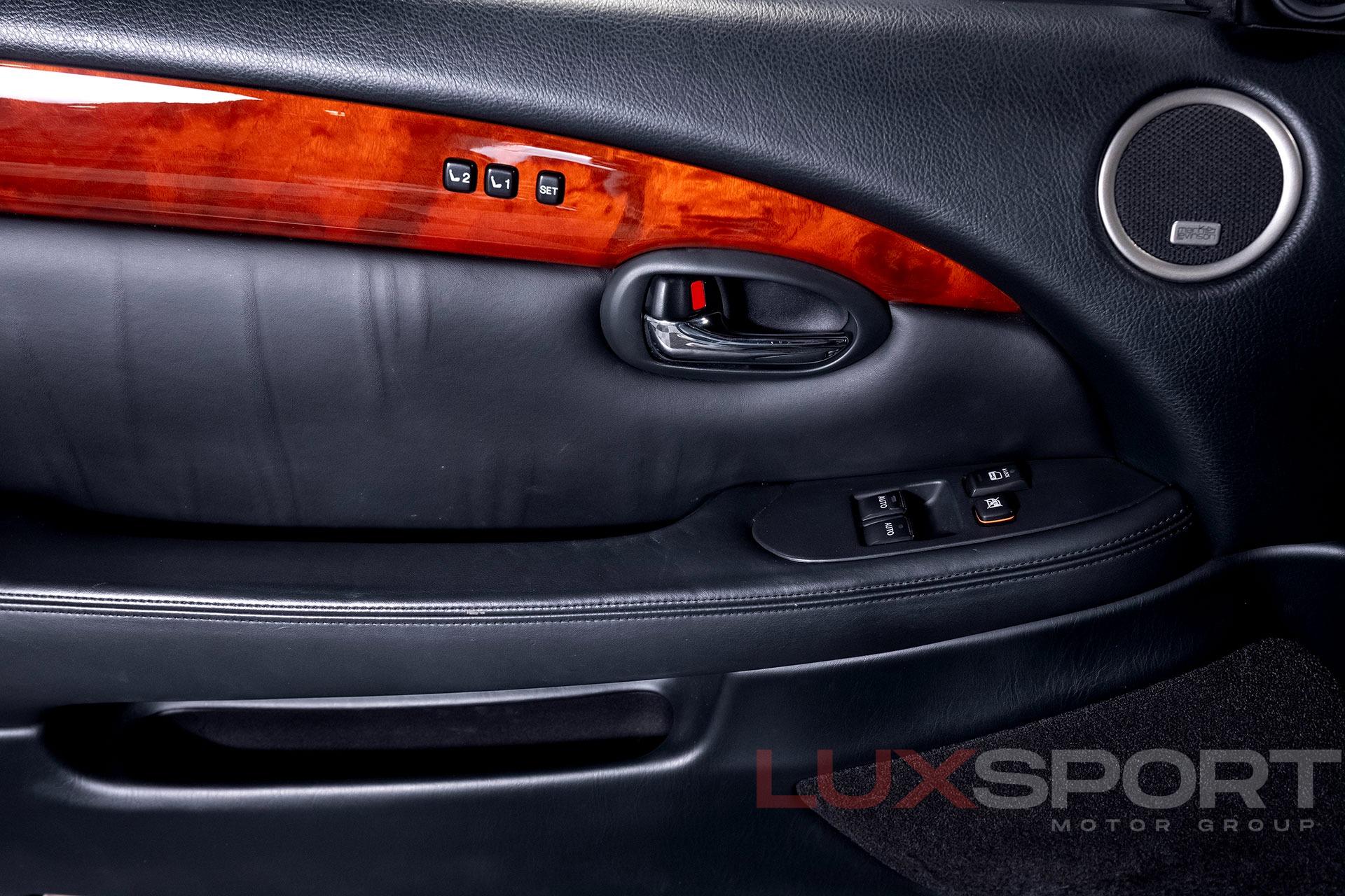 Used 2008 Lexus SC 430  | Woodbury, NY