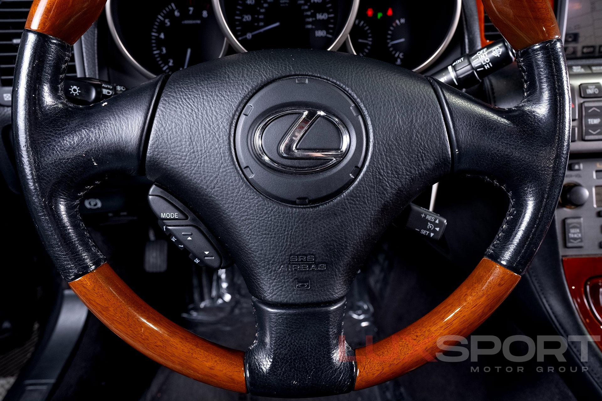 Used 2008 Lexus SC 430  | Woodbury, NY