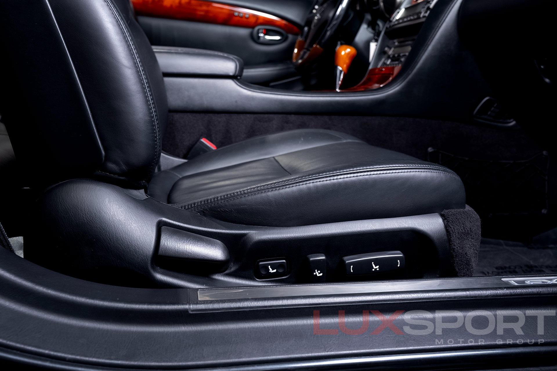 Used 2008 Lexus SC 430  | Woodbury, NY