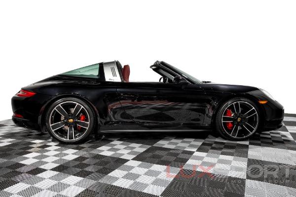 Used 2019 Porsche 911 Targa 4S | Woodbury, NY