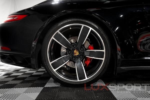 Used 2019 Porsche 911 Targa 4S | Woodbury, NY