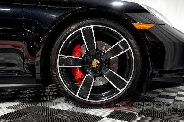 Used 2019 Porsche 911 Targa 4S | Woodbury, NY