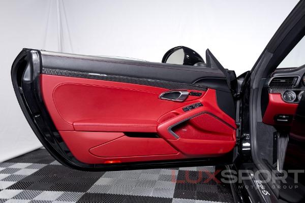 Used 2019 Porsche 911 Targa 4S | Woodbury, NY