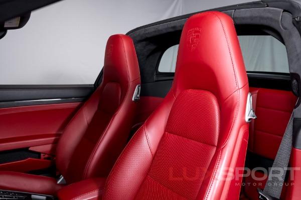 Used 2019 Porsche 911 Targa 4S | Woodbury, NY