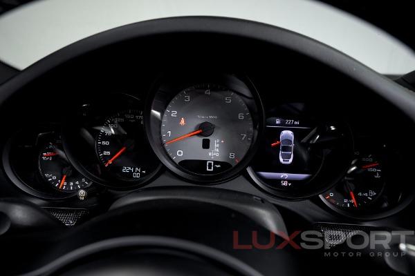 Used 2019 Porsche 911 Targa 4S | Woodbury, NY