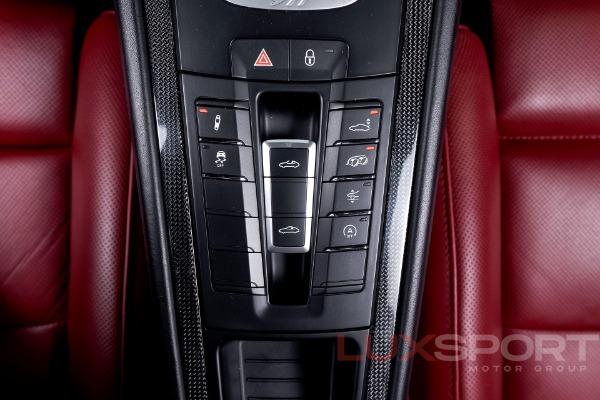 Used 2019 Porsche 911 Targa 4S | Woodbury, NY