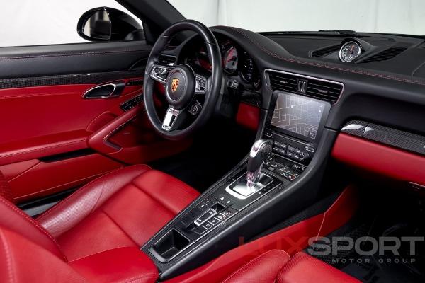 Used 2019 Porsche 911 Targa 4S | Woodbury, NY
