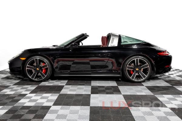 Used 2019 Porsche 911 Targa 4S | Woodbury, NY