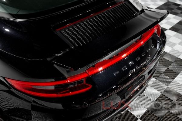 Used 2019 Porsche 911 Targa 4S | Woodbury, NY