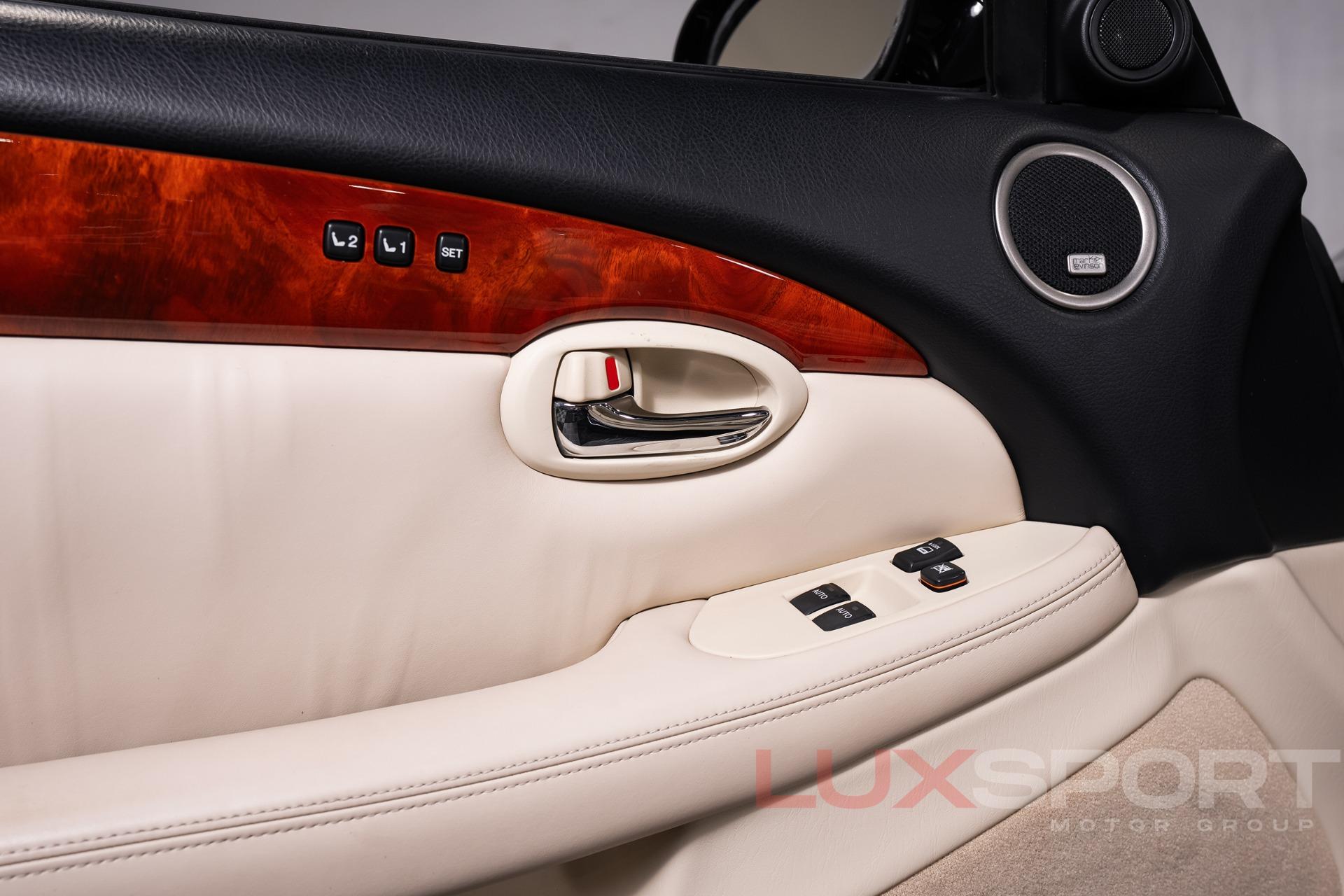 Used 2007 Lexus SC 430  | Woodbury, NY
