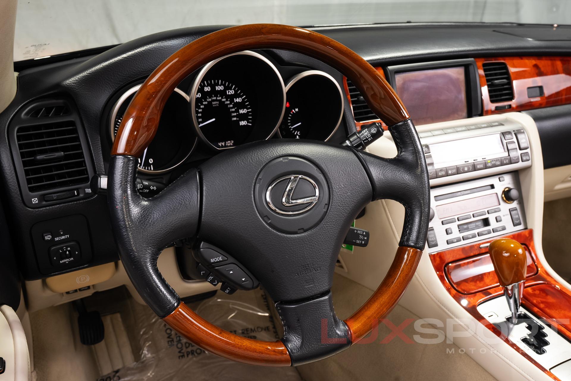 Used 2007 Lexus SC 430  | Woodbury, NY