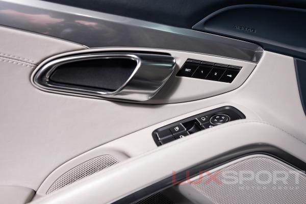 Used 2017 Porsche 911 Carrera S | Woodbury, NY