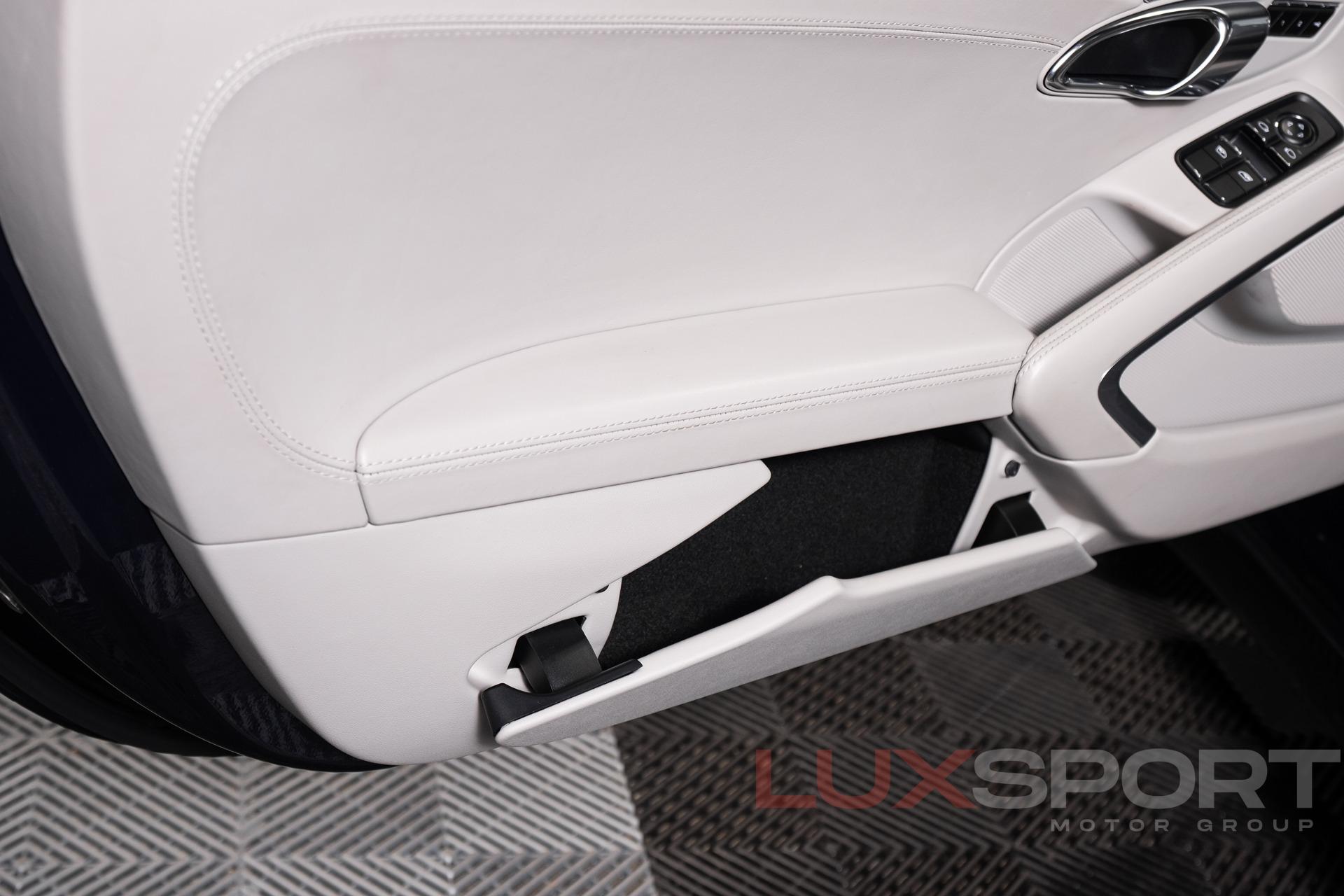 Used 2017 Porsche 911 Carrera S | Woodbury, NY