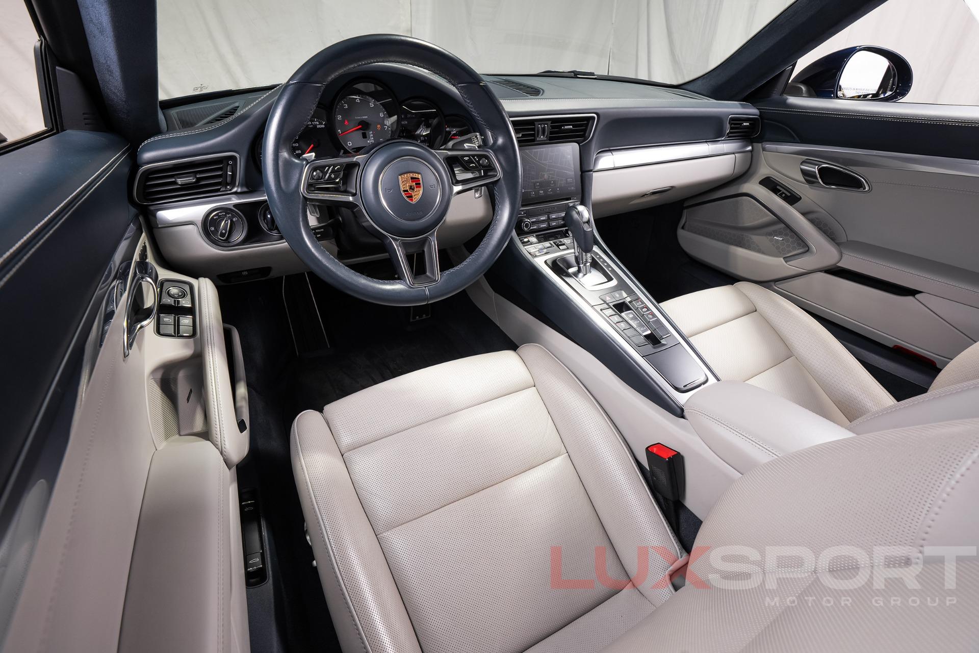 Used 2017 Porsche 911 Carrera S | Woodbury, NY