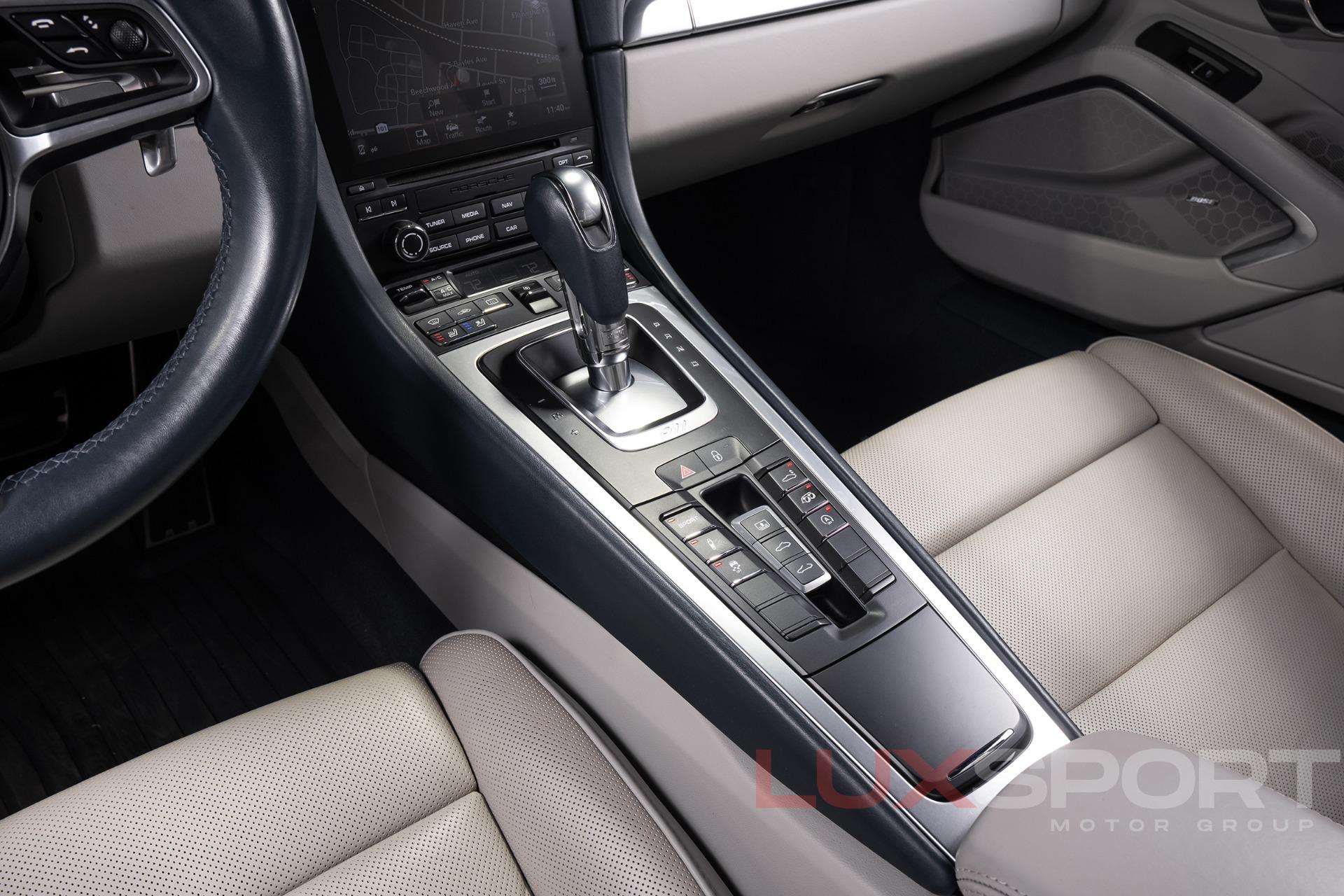 Used 2017 Porsche 911 Carrera S | Woodbury, NY