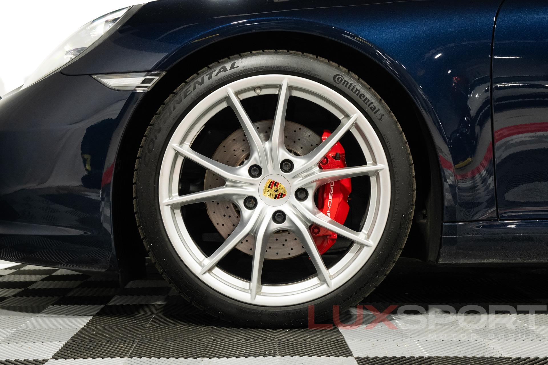 Used 2017 Porsche 911 Carrera S | Woodbury, NY