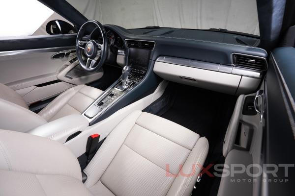 Used 2017 Porsche 911 Carrera S | Woodbury, NY