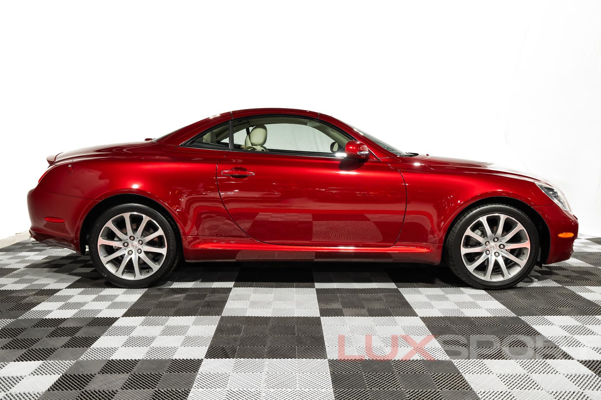 Used 2008 Lexus SC 430  | Woodbury, NY