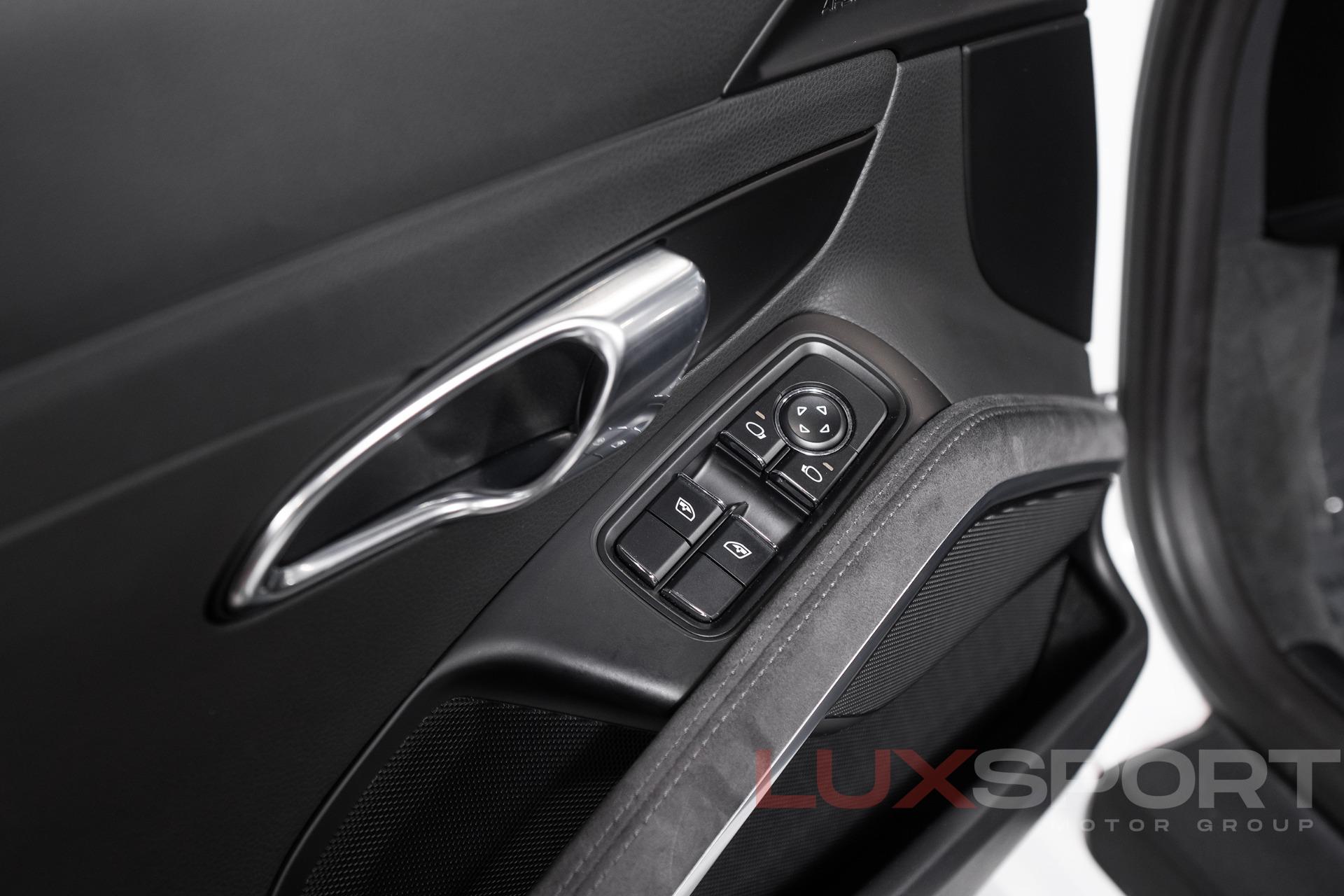 Used 2018 Porsche 718 Boxster GTS | Woodbury, NY