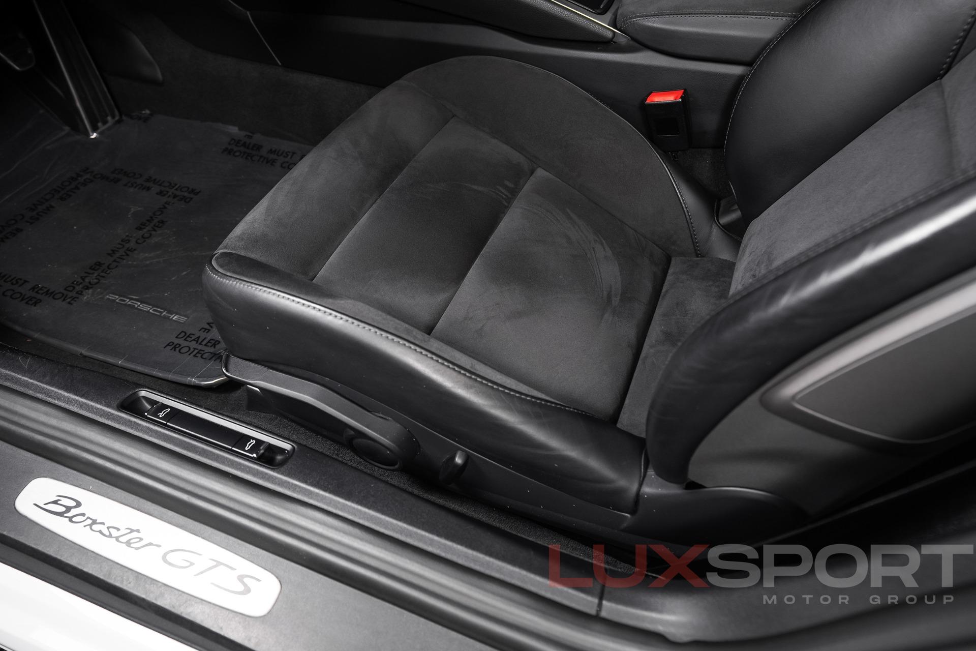 Used 2018 Porsche 718 Boxster GTS | Woodbury, NY