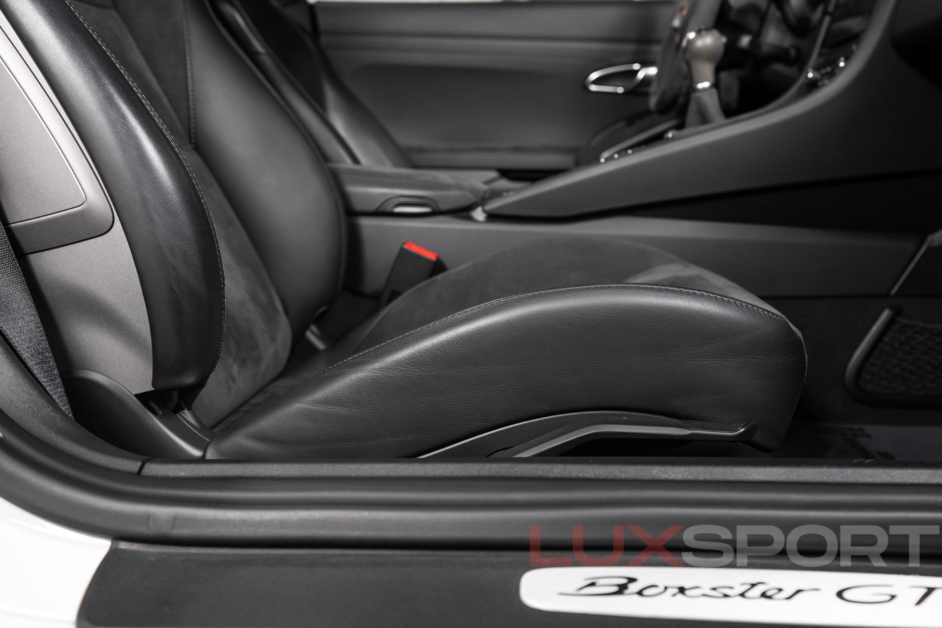 Used 2018 Porsche 718 Boxster GTS | Woodbury, NY
