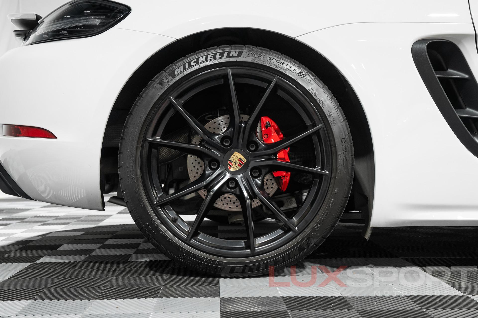 Used 2018 Porsche 718 Boxster GTS | Woodbury, NY