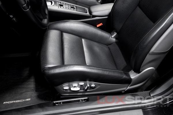 Used 2013 Porsche 911 Carrera S | Woodbury, NY